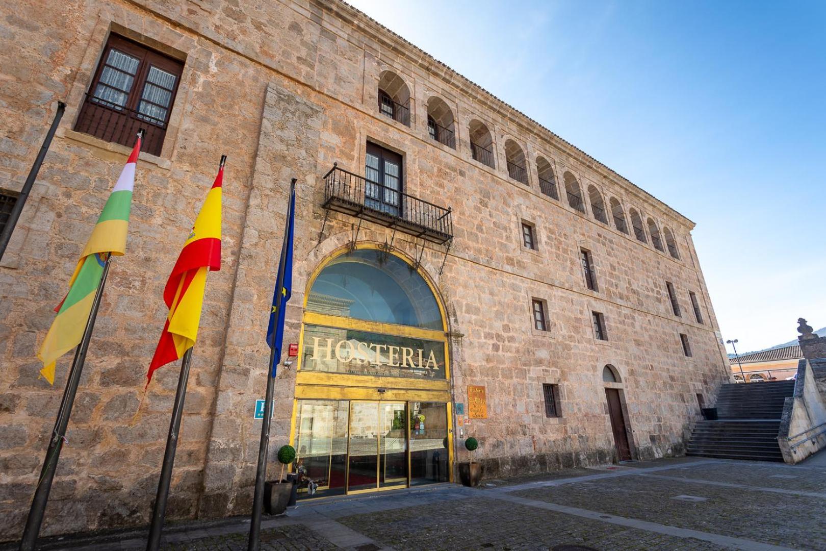 Hosteria Del Monasterio De San Millan ซานมีญัน เด ลาโกโกญา ภายนอก รูปภาพ